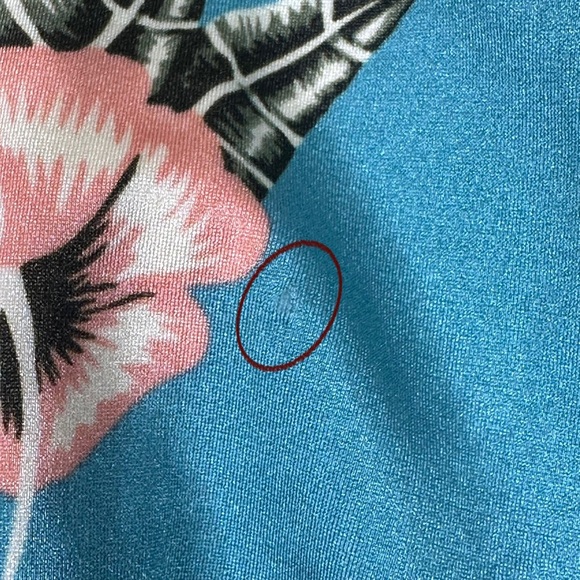 RVCA South Swell Pelletier One Piece Swimsuit Sz L NWT - Picture 14 of 14